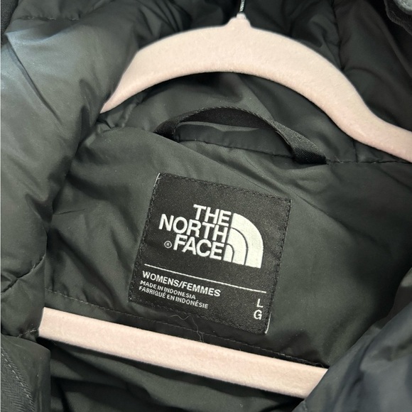 The North Face • Goose Down Hooded Parka Coat - Picture 13 of 16